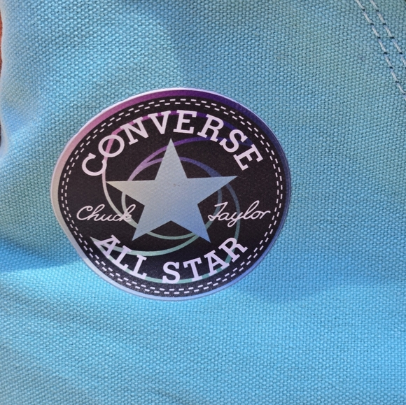 Converse Chuck Taylor All Star - Size: Men 15  ; Women 17 - Picture 4 of 10